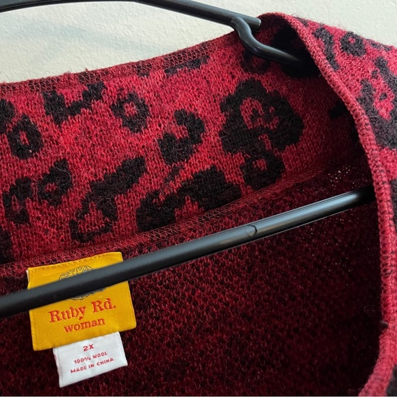 Ruby Rd. Red and Black Animal Print Cape Style Cardigan Plus-Size Fall Chic Work - Picture 2 of 6